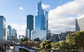 Novotel Paris La Defense Esplanade